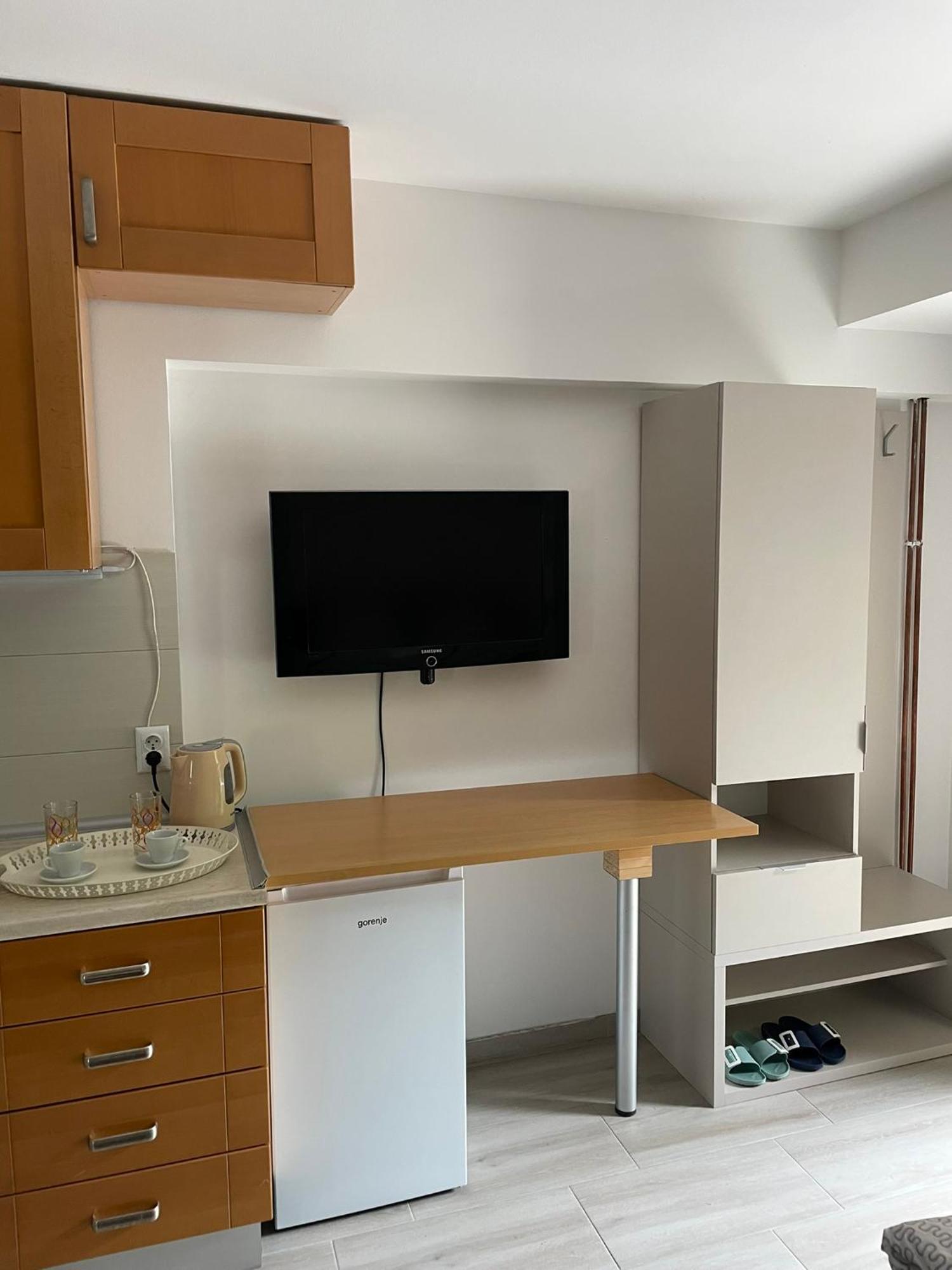 Visoko New Concept - 7 Minutes From The Pyramids - City Center Экстерьер фото